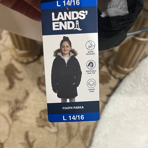 BRAND NEW Lands' End Girl’s Black Puffer Jacket with Hood - Picture 3 of 11